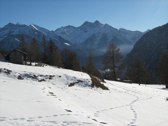 M. Nery, Vallone di Chasten e "Dame di Challand" dall'alpeggio di Salomon, sopra Brusson