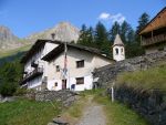 Il villaggio Walser di Fiery, sulla via del lago Blu e del vallone delle Cime Bianche