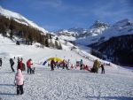 Le piste da sci viste dall'arrivo funivia del Crest